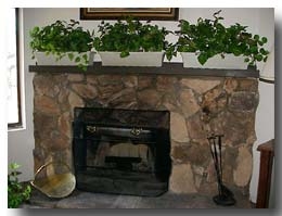 Fireplace /images/uploads/images/unit_46_4.jpg